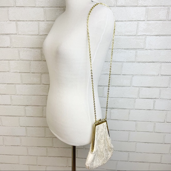 Vintage Handbags - Vtg Fine Arts Fringe Silk Mini Evening Chain Bag